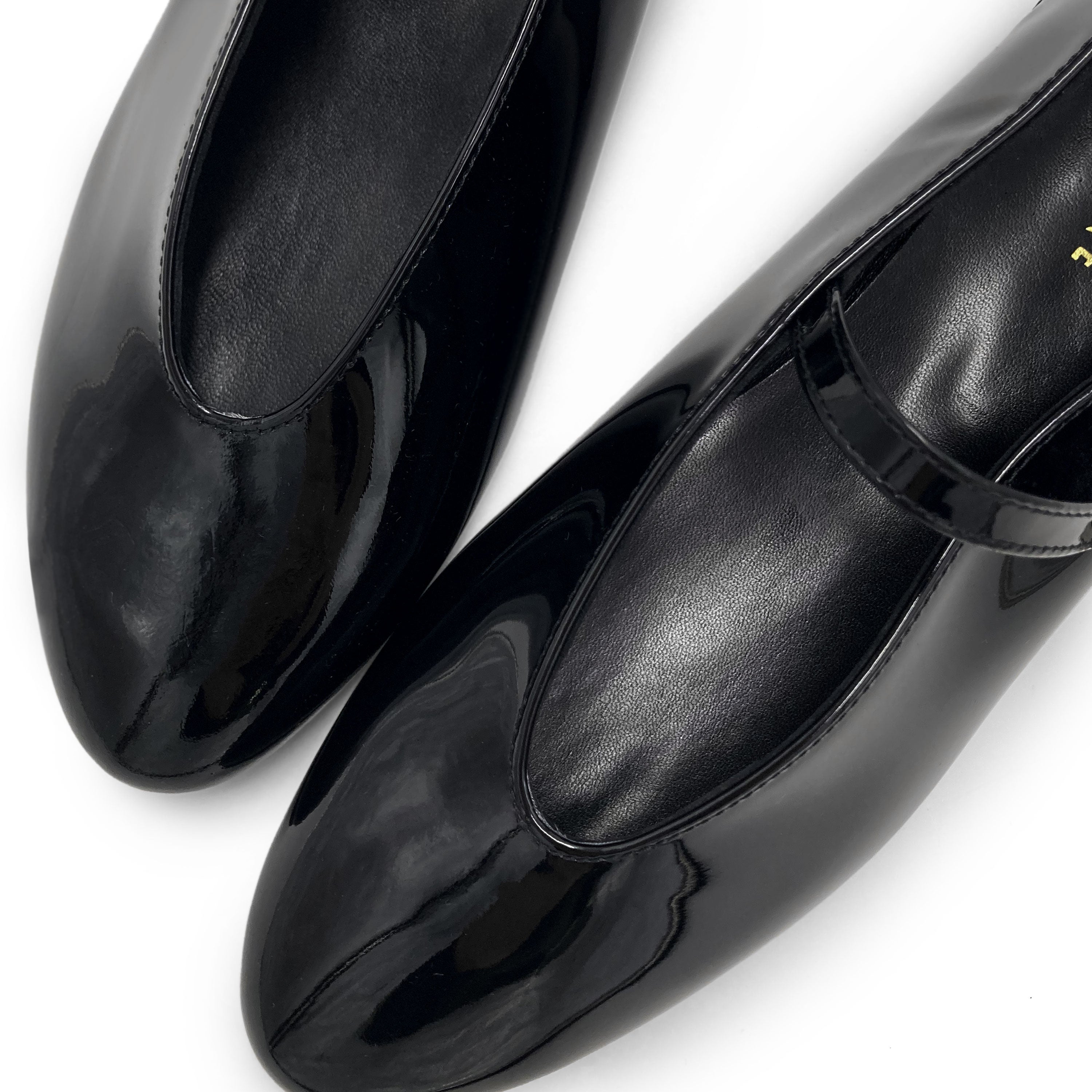 Black patent leather Mary Jane ballet flats with V-cut and jewelled strap