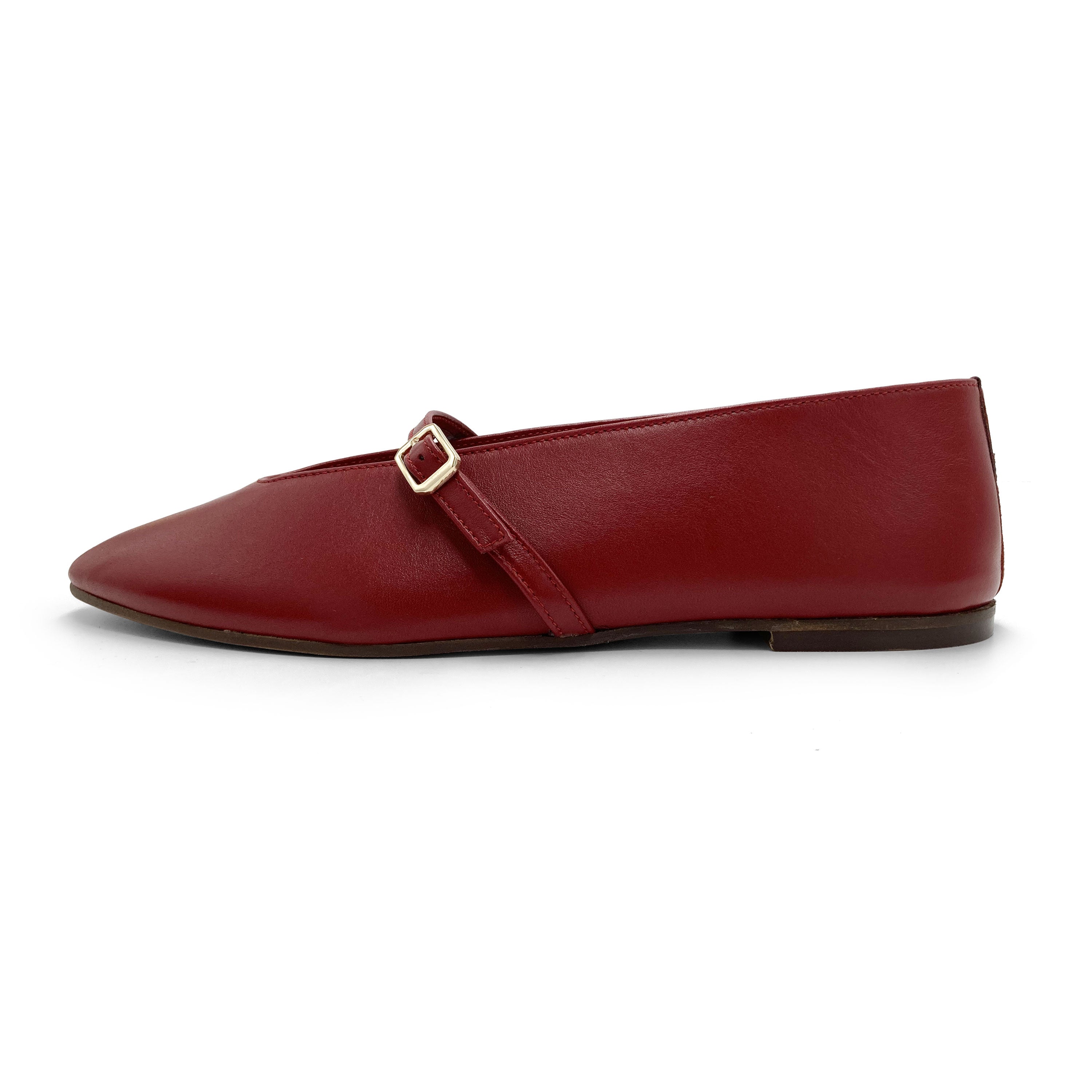 Red leather ballet flats with V-cut and strap