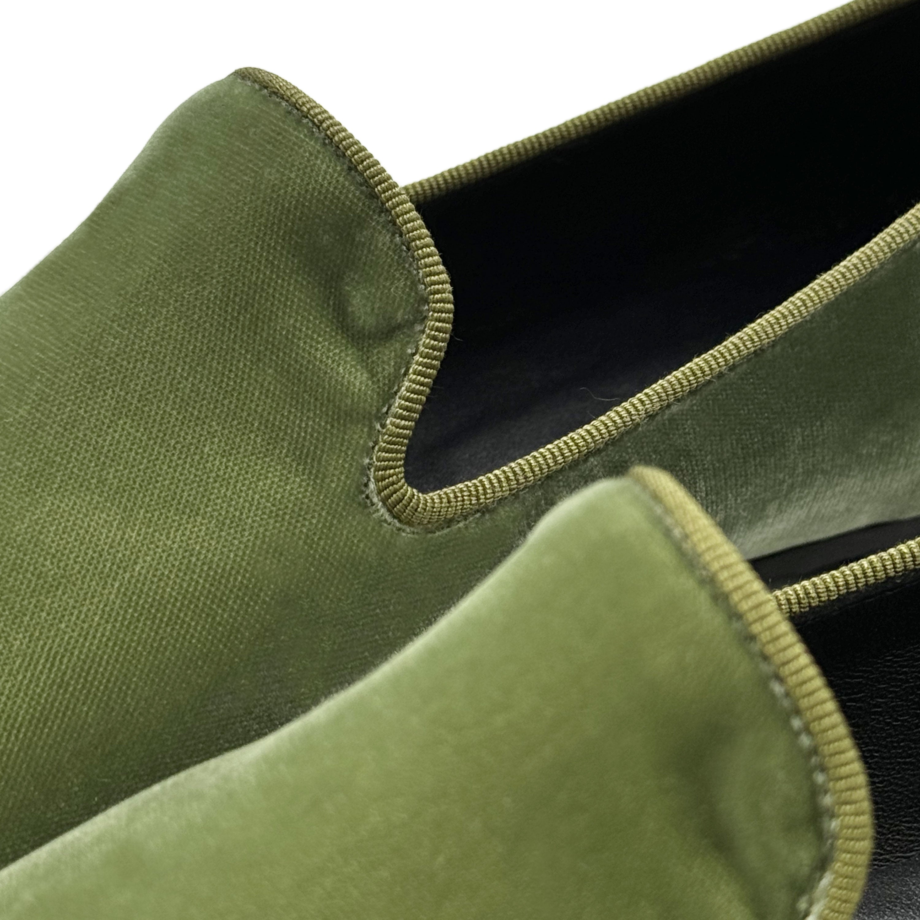 Slippers femme en velours vert