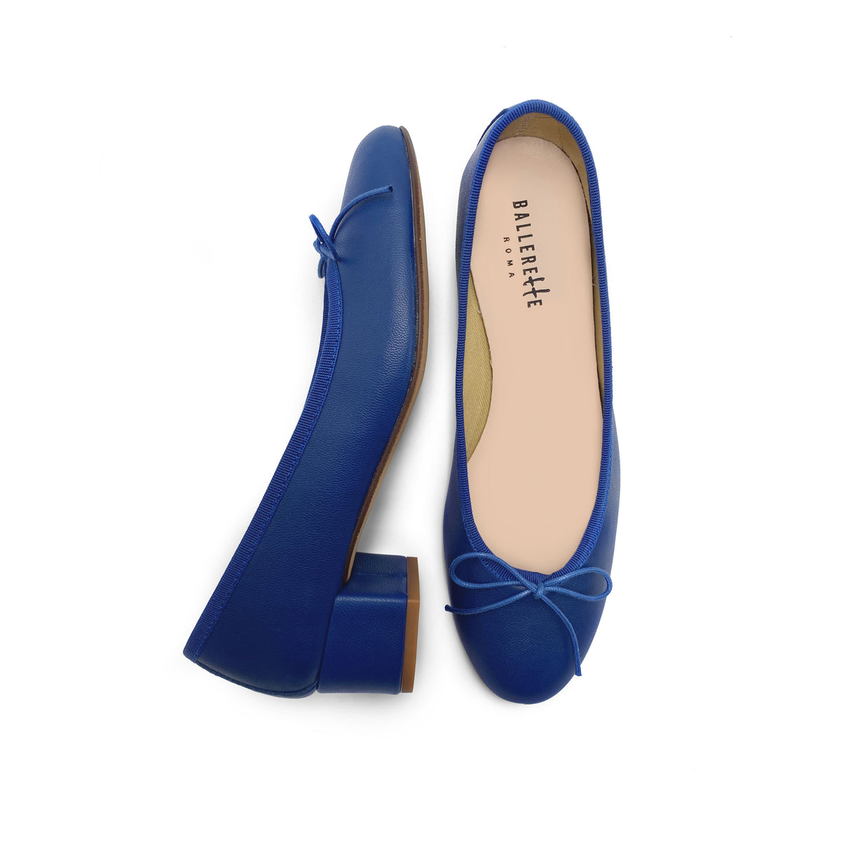 Königsblaue Lederballerinas mit hohem Absatz