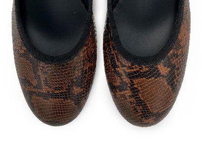 Ballerine in pelle stampa animalier marroni con tacco alto
