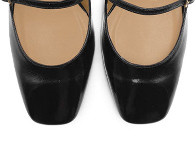 Schwarze Slingback-Ballerinas aus glänzendem Leder mit Absatz