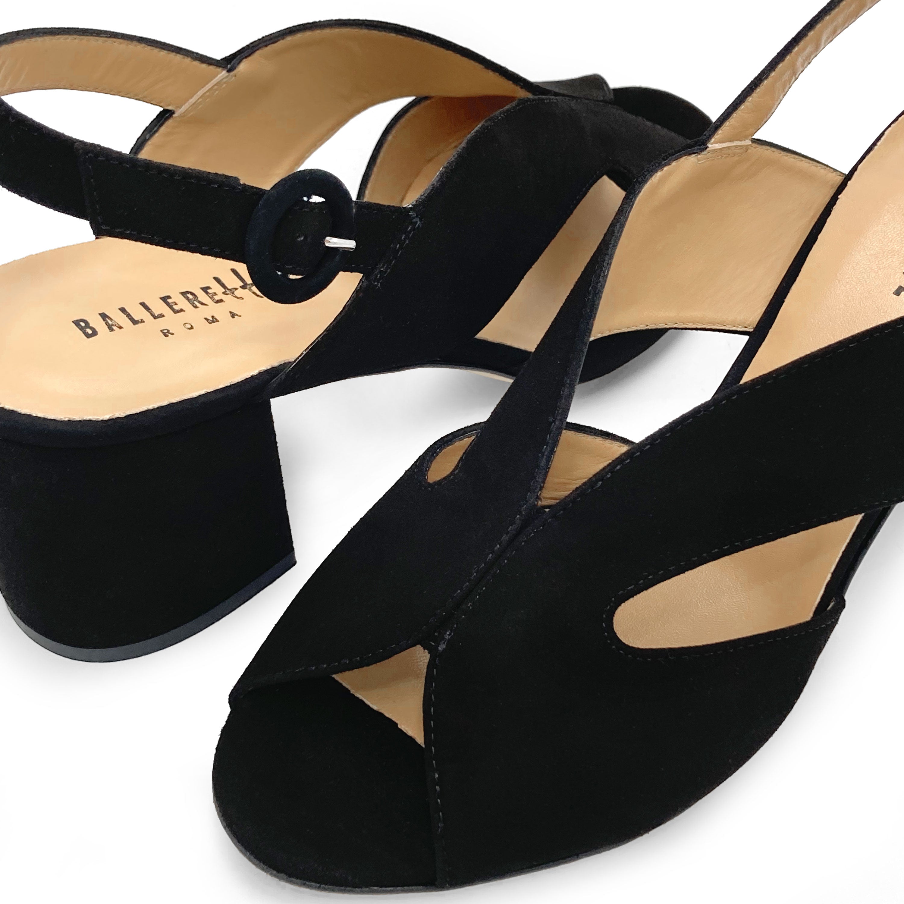 Chaussures slingback open toe en daim noir à talon