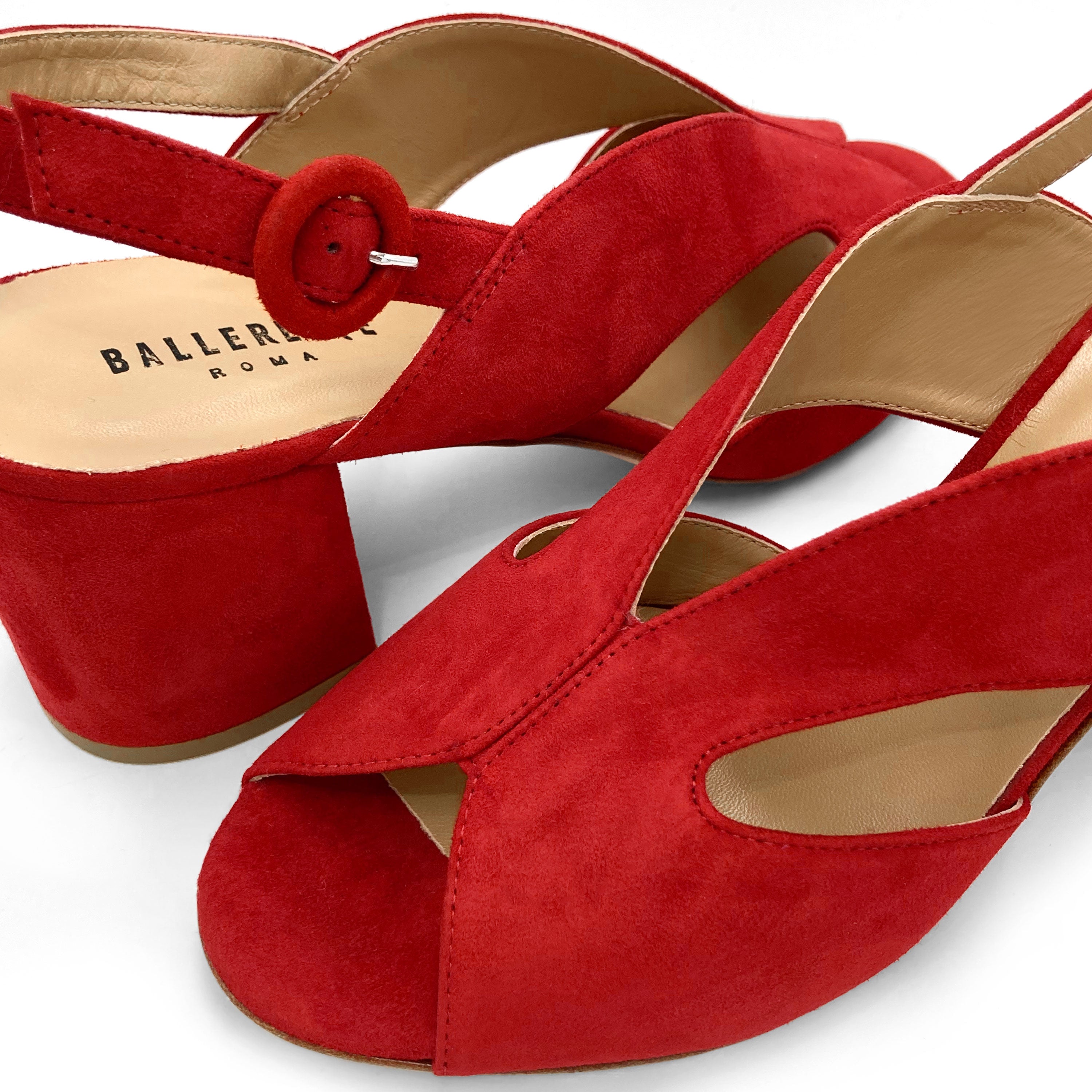 Chaussures slingback open toe en daim rouge à talon