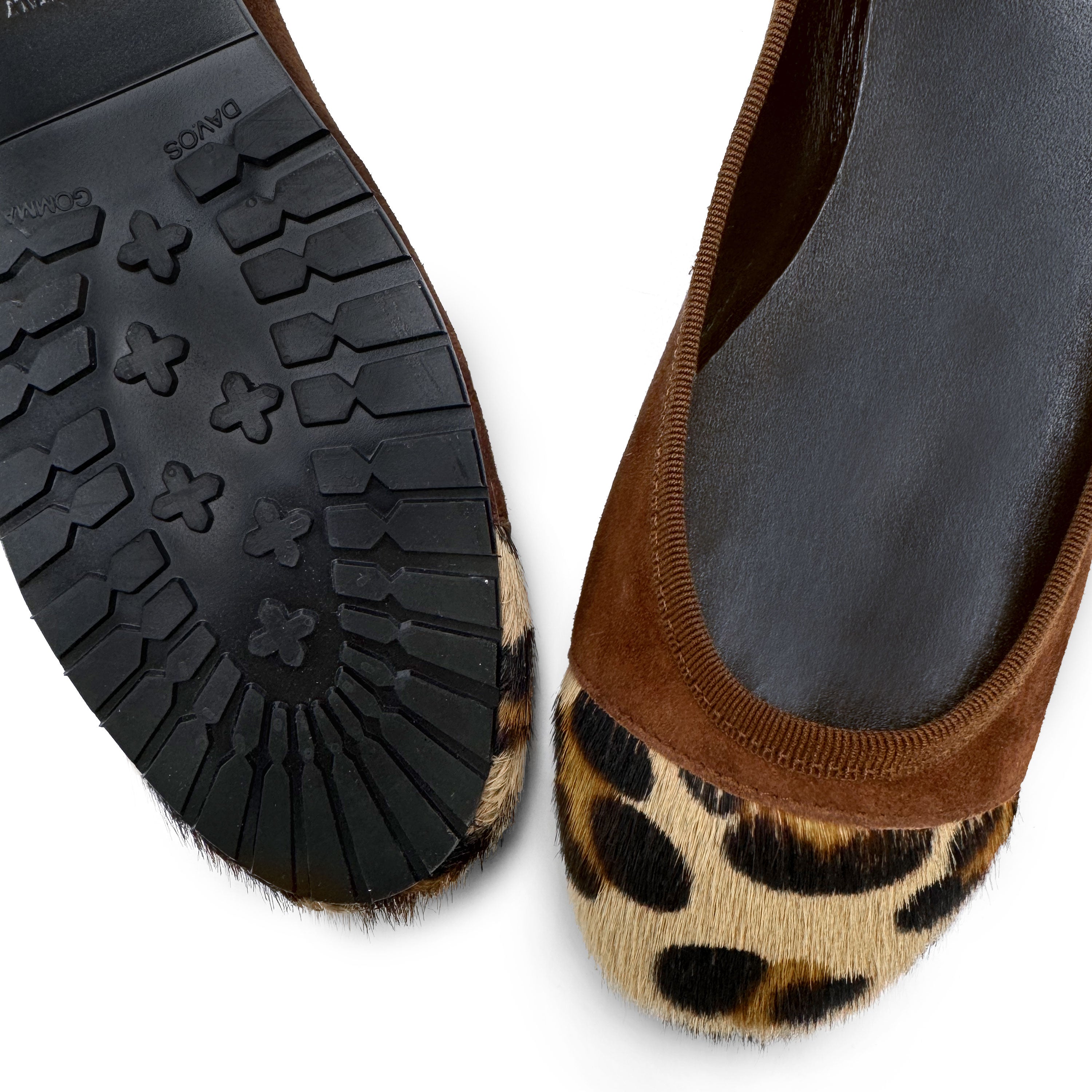 Ballerines en daim marron à bout tacheté animalier