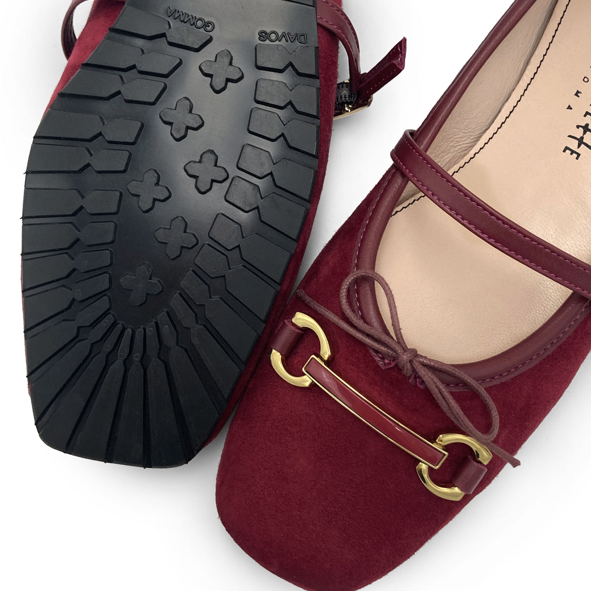 Ballerines Mary Jane en daim bordeaux avec fermoir métallique