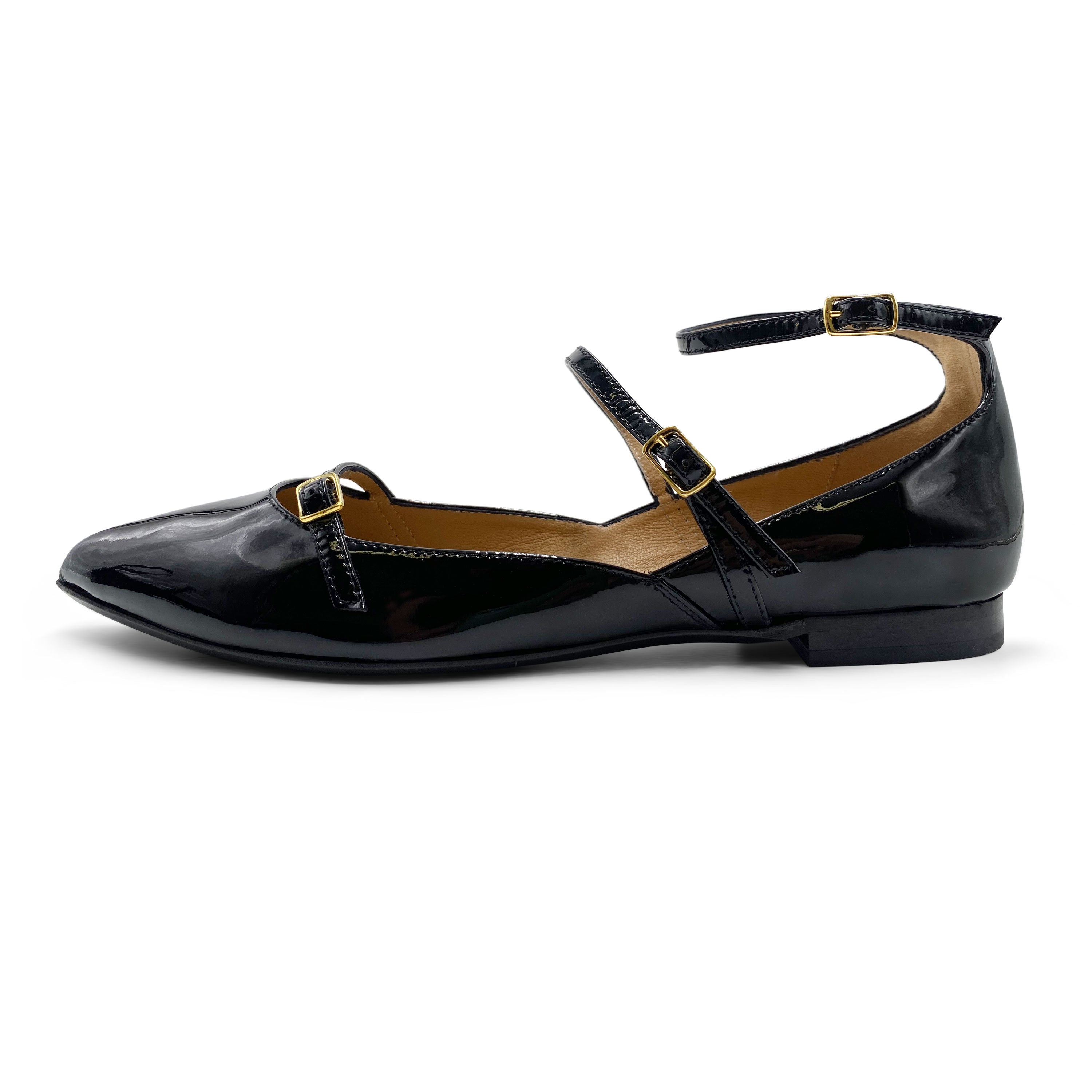 Ballerines en cuir verni noir à brides