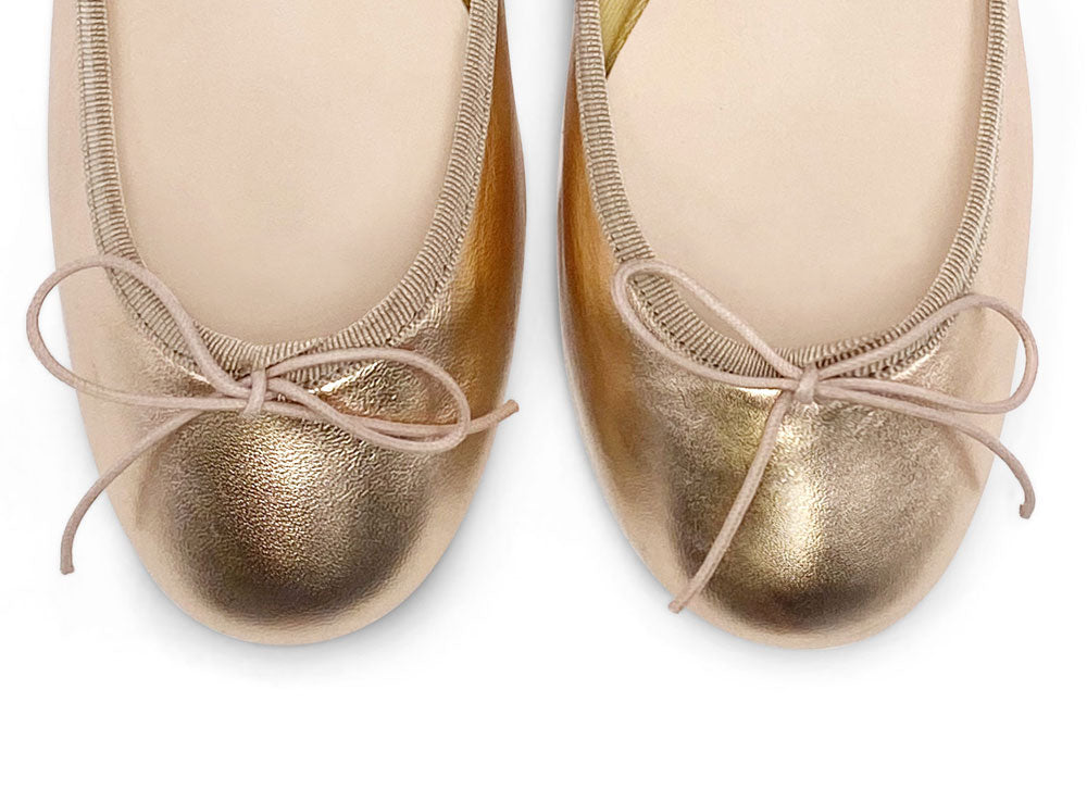 Ballerines roses en cuir laminé