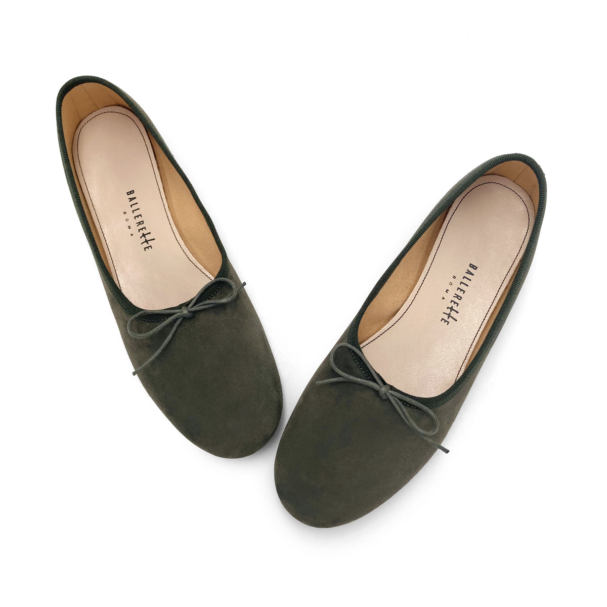 Ballerines "à gants" femme vert olive en daim