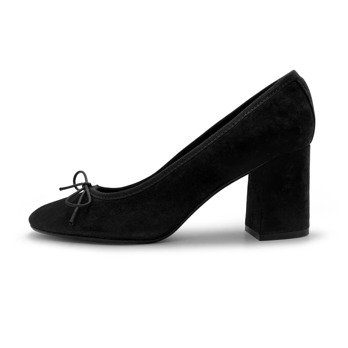 Black suede heeled décolleté ballet flats