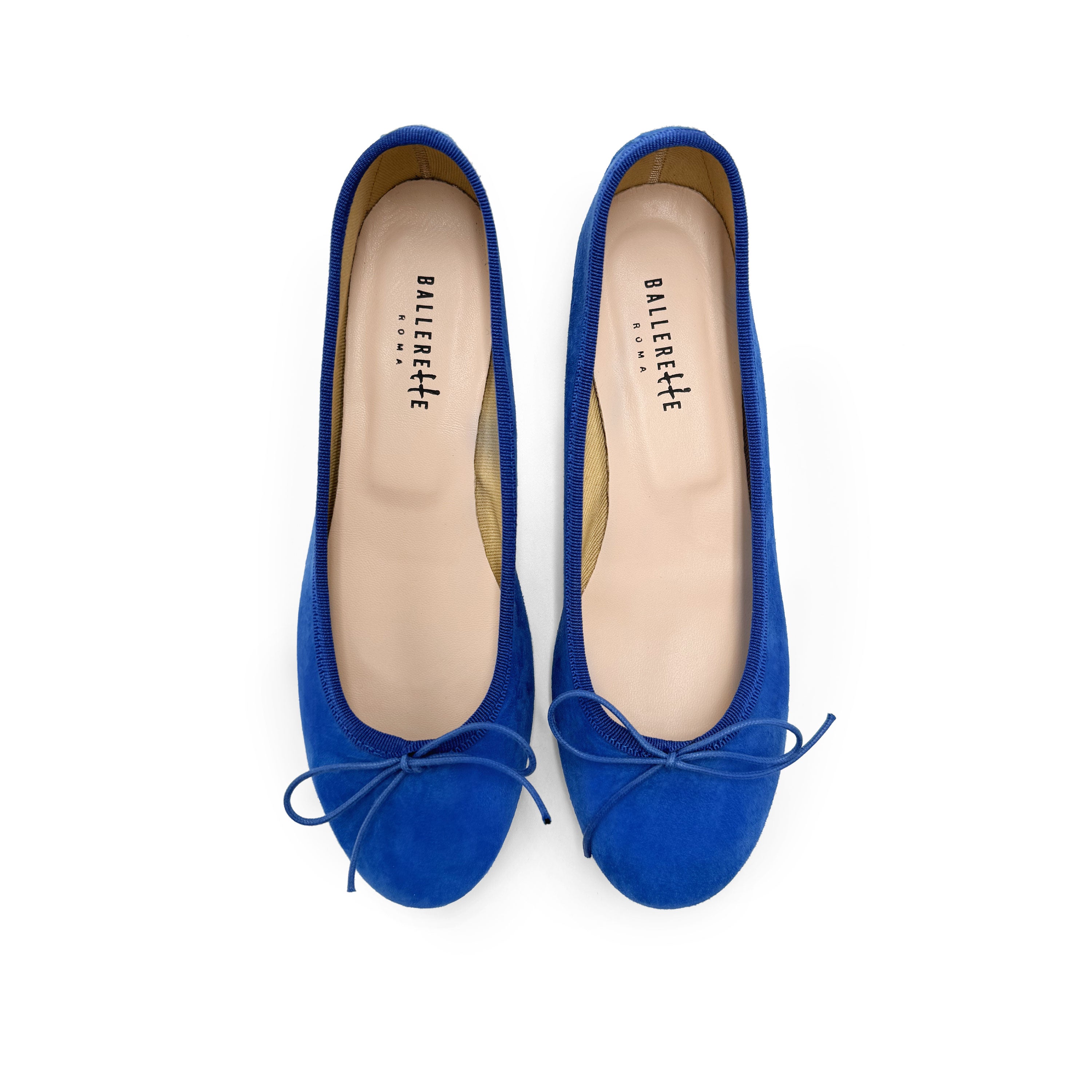 Bailarinas de ante azul eléctrico con tacón