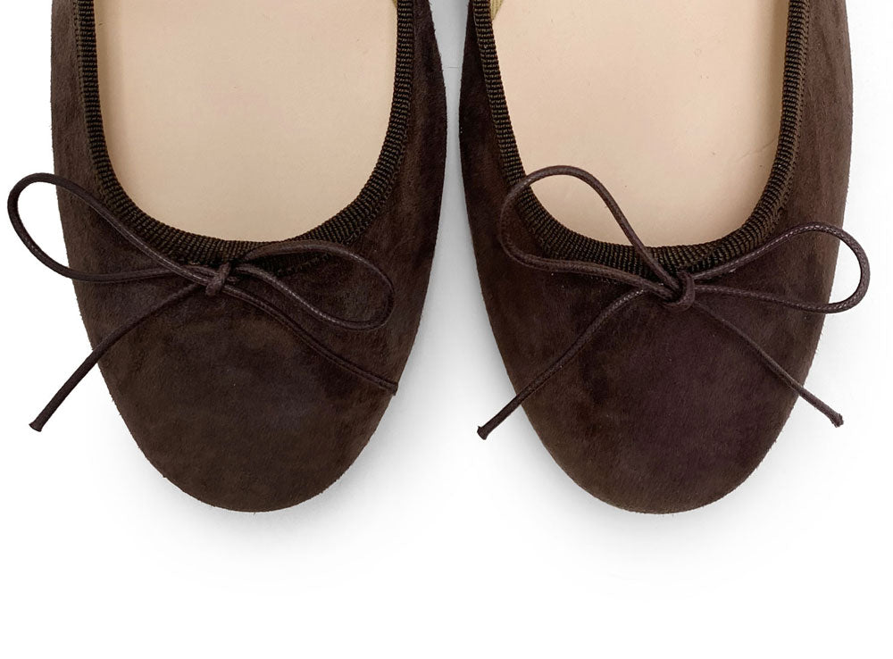 Ballerines en daim marron à talon
