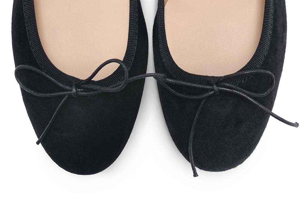 Ballerines en daim noir à talon