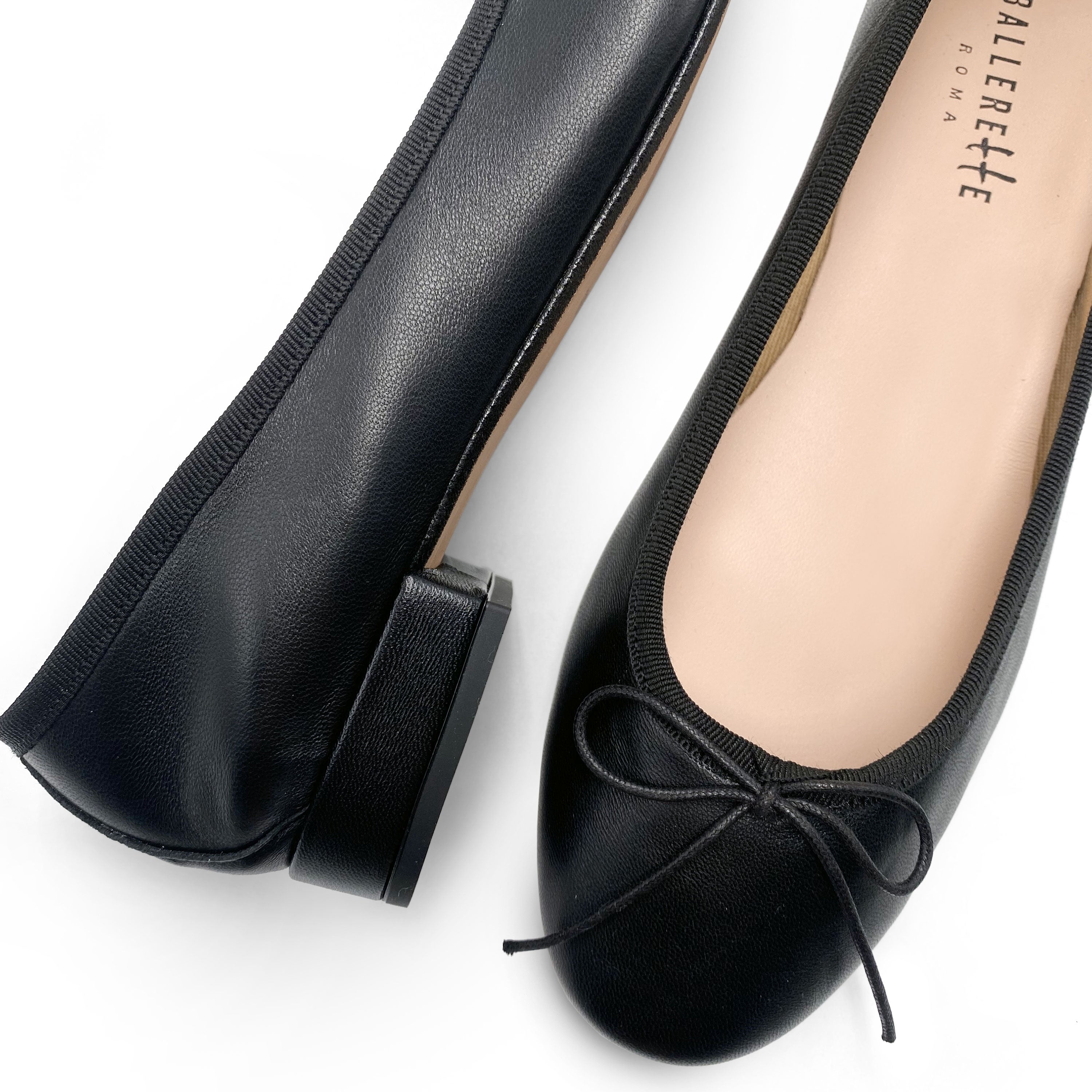 Black leather ballerinas with heel