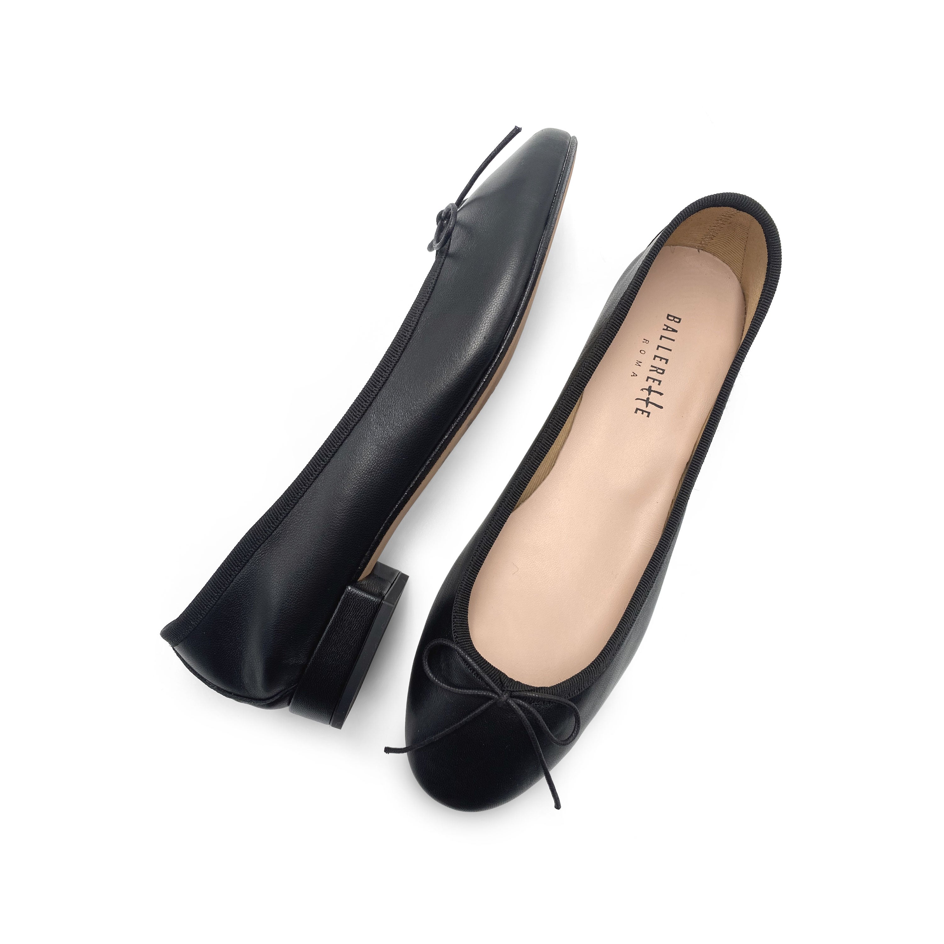 Black leather ballerinas with heel
