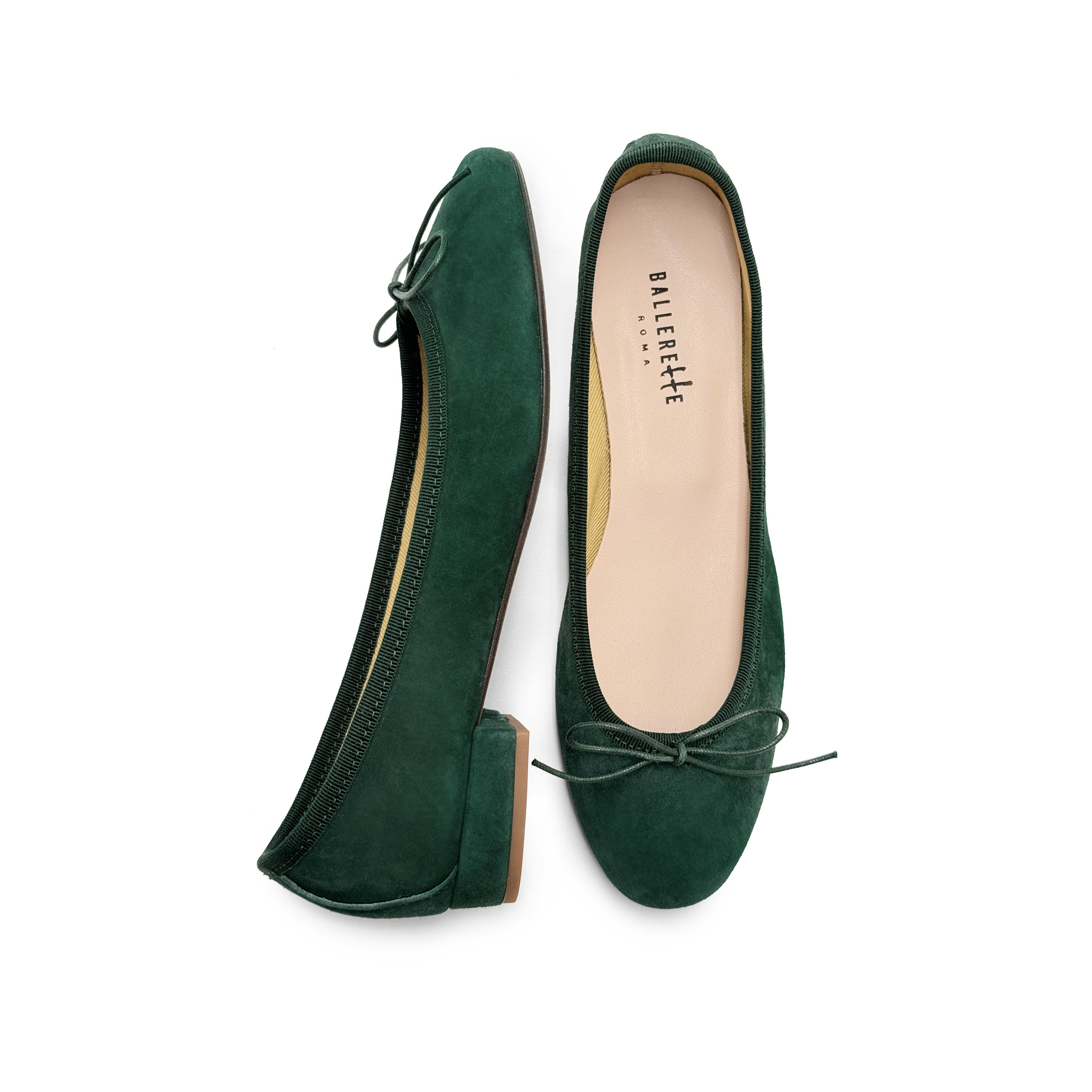 Ballerines en daim vert bouteille à talon