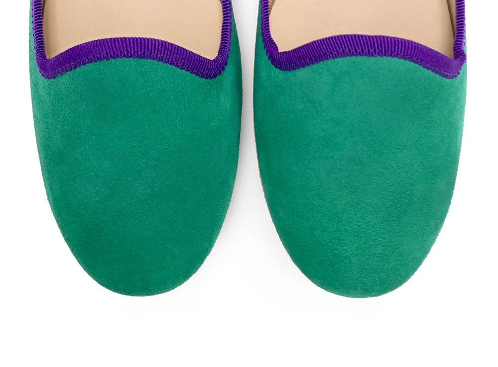 Women loafers in emerald green suede with purple details