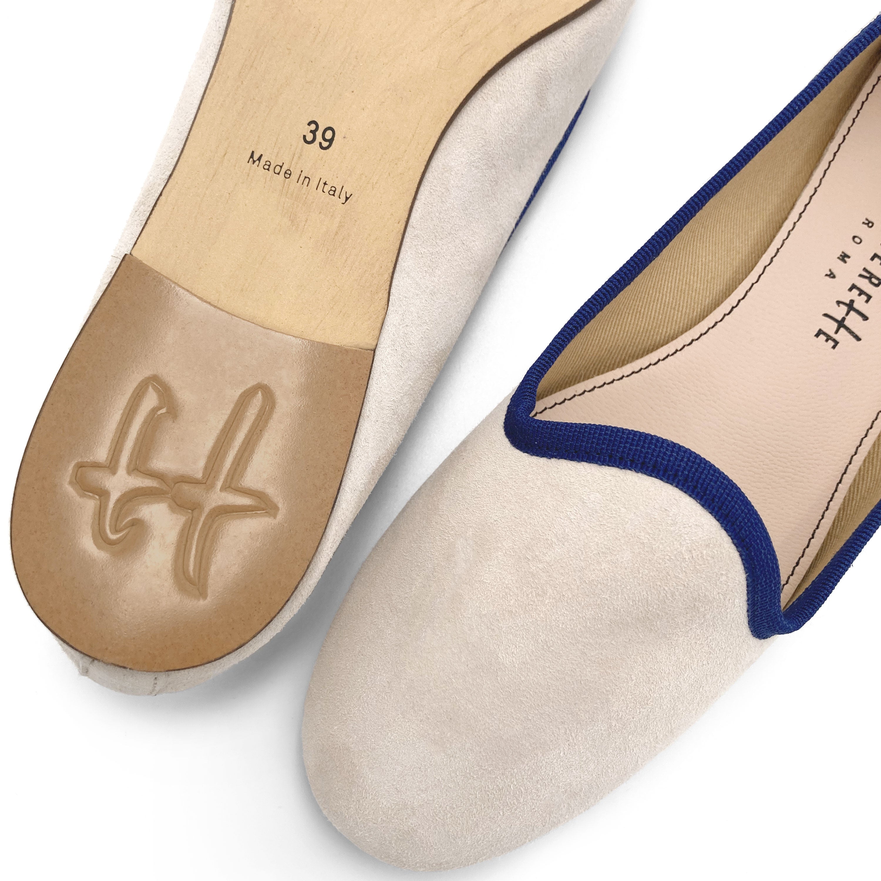 Slippers donna in camoscio beige e dettagli blu