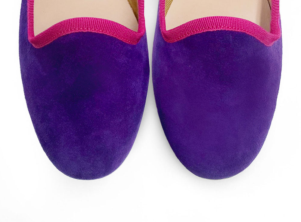 Women loafers in purple suede with fuchsia details