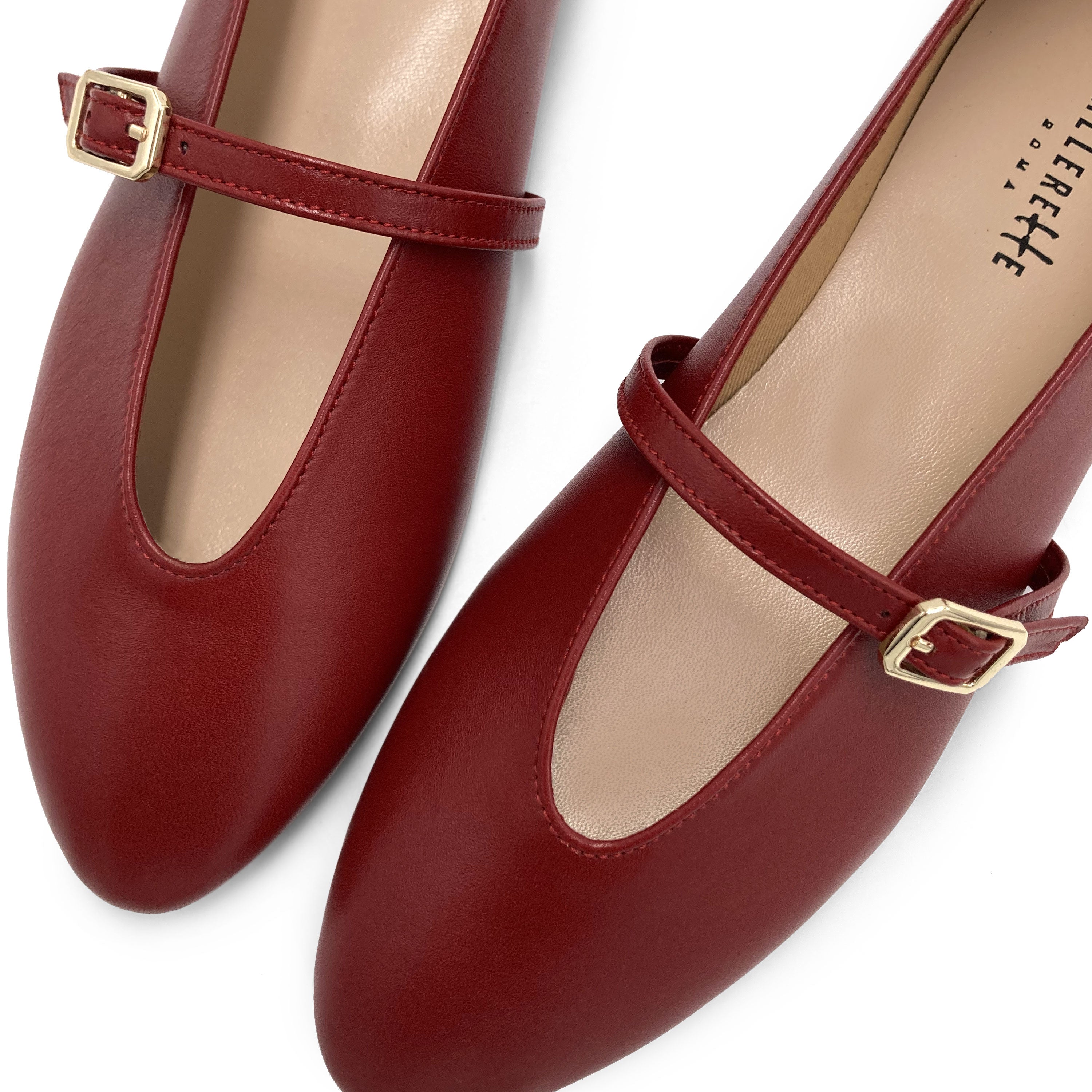 Red leather ballet flats with V-cut and strap