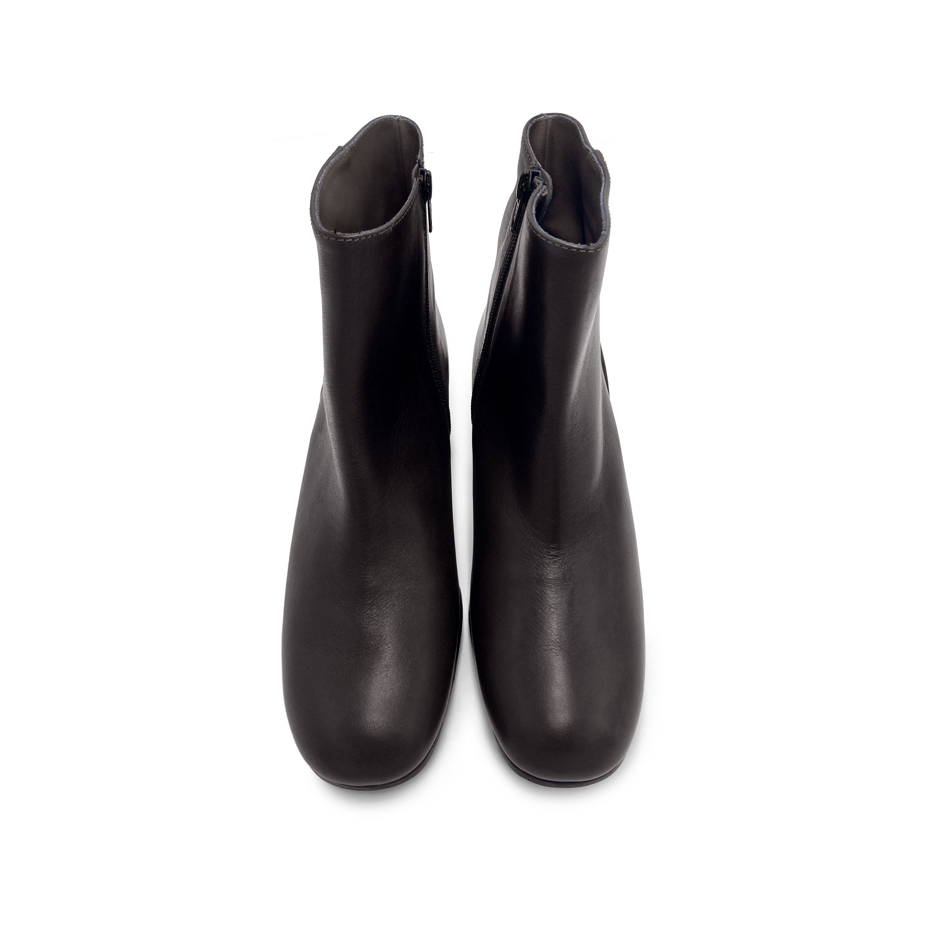 Botines marrones cómodos con tacón