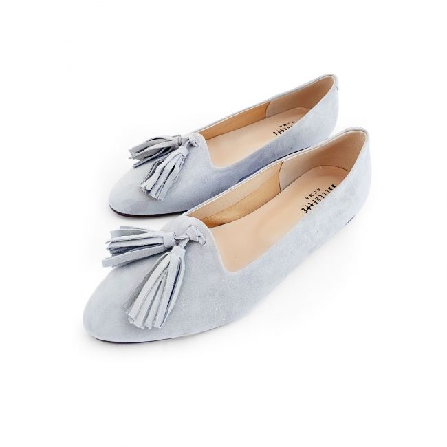 Pearl gray suede moccasins with tassels