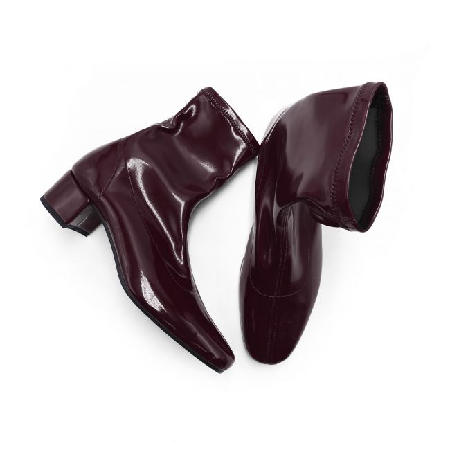 Brown patent leather ankle boots with elasticated sock