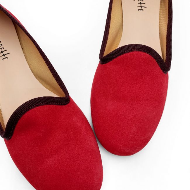 Mocasines tipo zapatillas en ante color rojo
