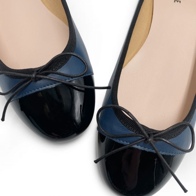 Blue leather ballerinas with black patent toe