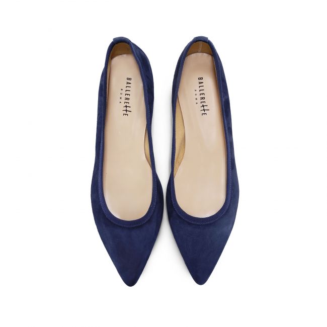 Blue pointed toe ballet flats