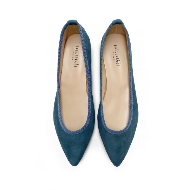 Pointed toe cerulean suede ballet flats