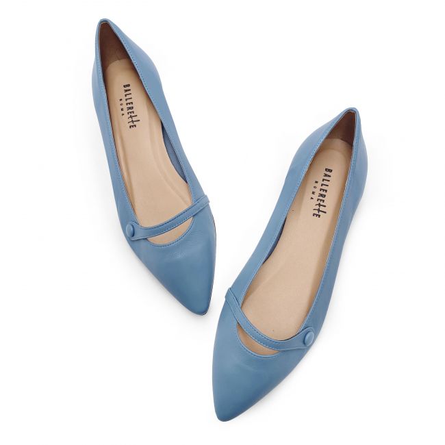 Pointed toe ballet flats in denim blue leather with strap