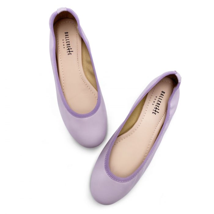 Ballerinas with elastic in lilac leather